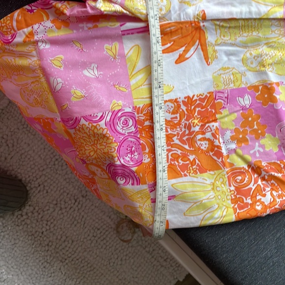 SOLD—Lilly Pulitzer light weight pant 97% cotton - Picture 4 of 6